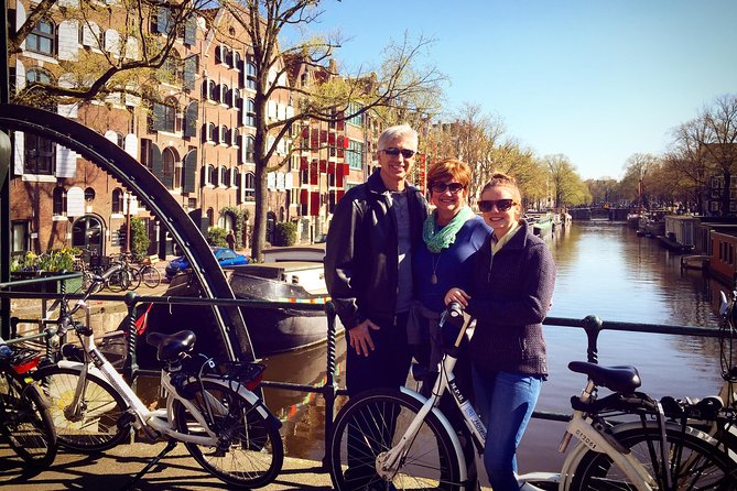 Guided Bike Tour of Amsterdams Highlights and Hidden Gems - Weather Considerations