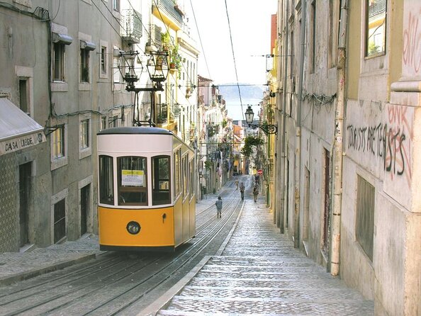 Lisbon Private Food Walking Tour With Locals: 6 or 10 Tastings - Key Points