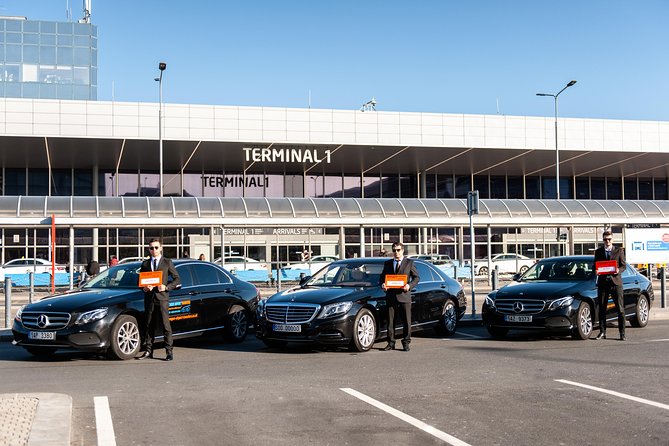 Prague Airport Private Arrival Transfer - Key Points