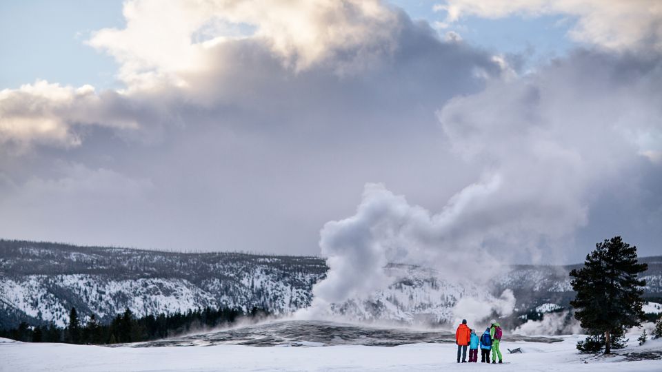 4-Day Winter Yellowstone Tour - Tour Overview