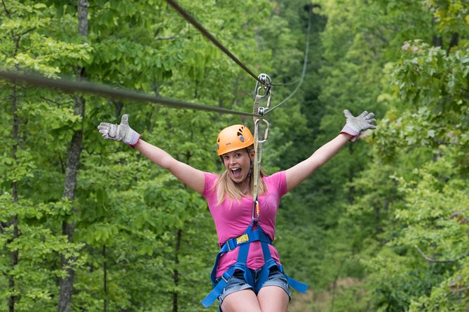 7-Line Zipline Experience in Sevierville - Location and Overview