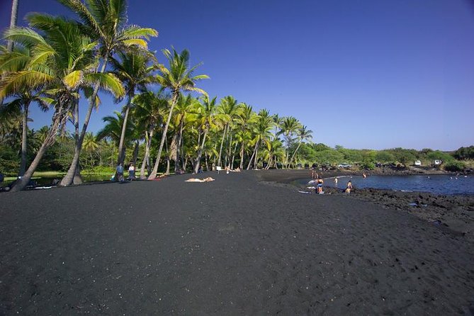 Big Island in a Day: Volcanoes Waterfalls Sightseeing and History - Tour Itinerary
