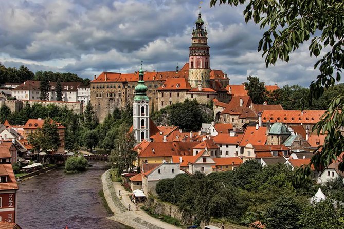 Cesky Krumlov Full Day Tour From Prague and Back - Reviews