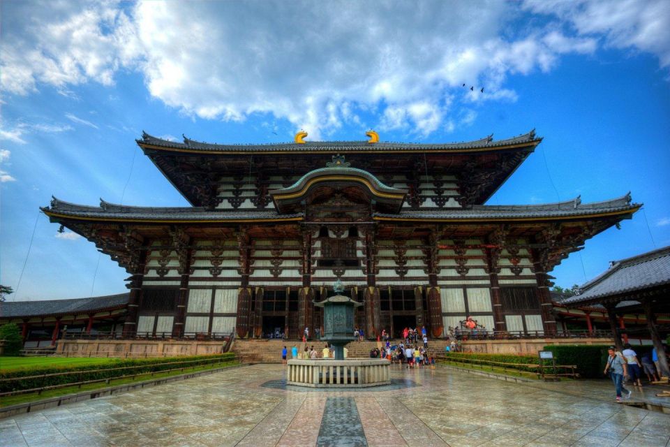 From Osaka: Fushimi Inari Shrine, Kyoto, and Nara Day Trip - Exploring Kinkakuji Temple