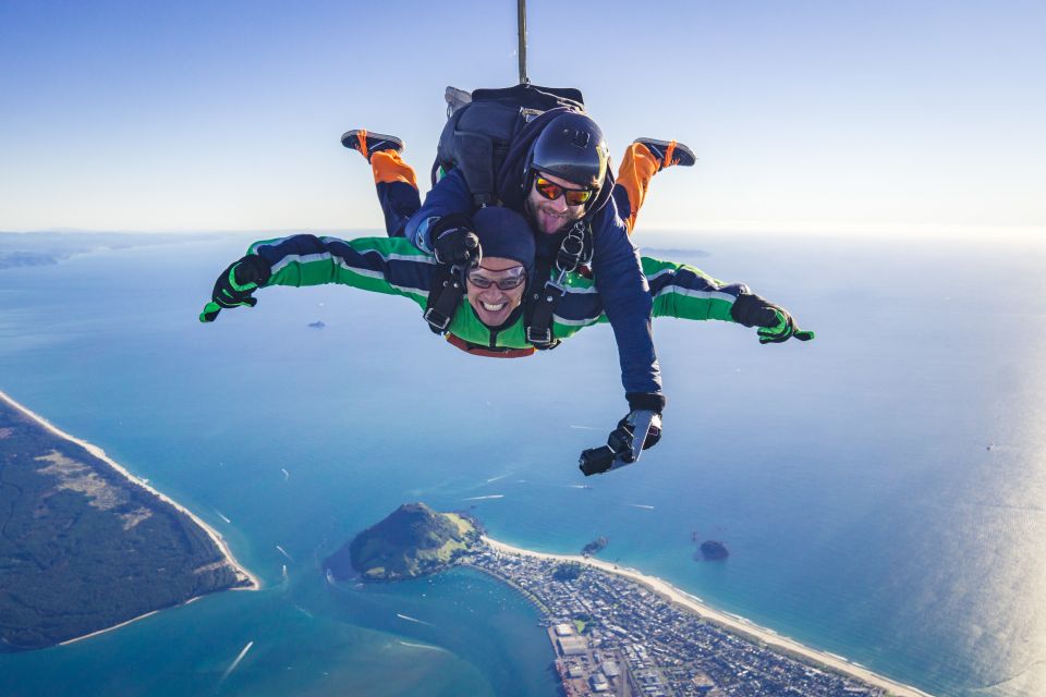 From Tauranga: Skydive Over Mount Maunganui - Activity Details