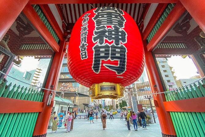 Get to Know the Secret of Asakusa! Shrine and Temple Tour