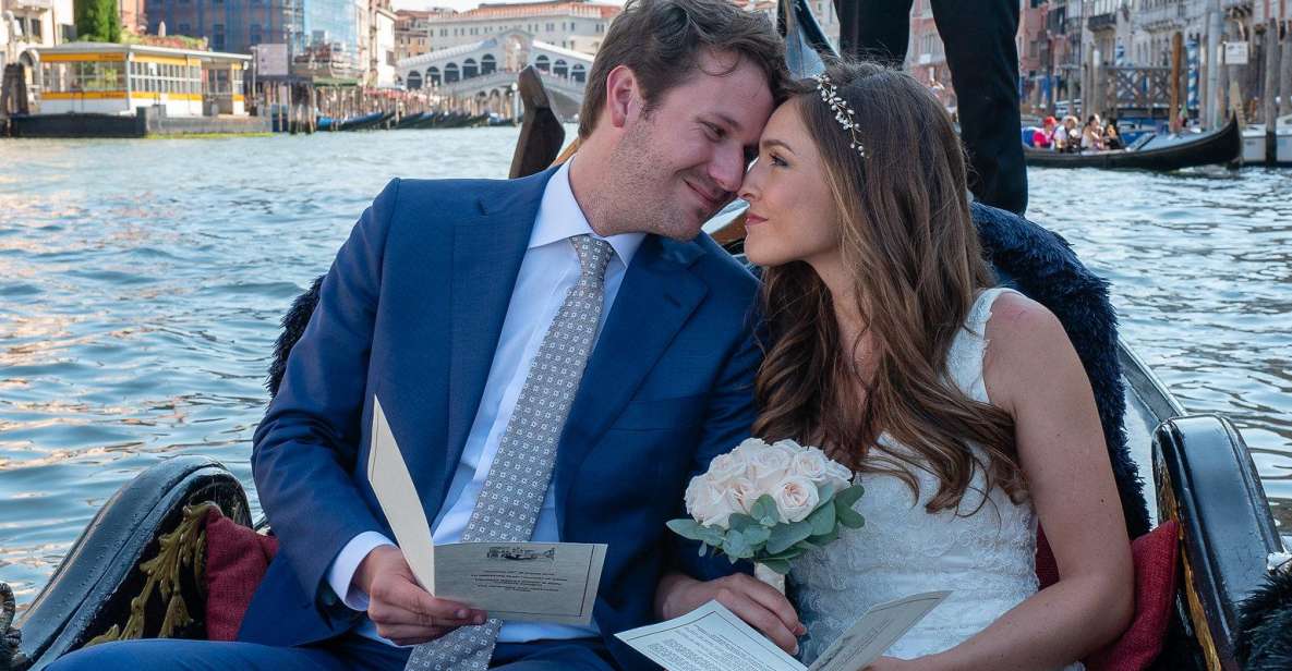 Grand Canal: Renew Your Wedding Vows on a Venetian Gondola - Experience Description