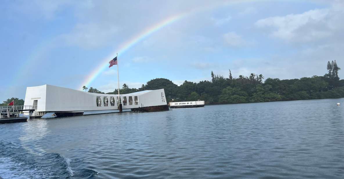 Half-Day Pearl Harbor Tour- Reverence TourArizona Memorial
