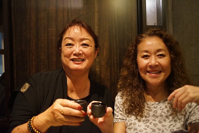 In Fukuoka! Guide to an Izakaya Only 100% Locals Know/Bar Hopping - Exploring the Izakaya