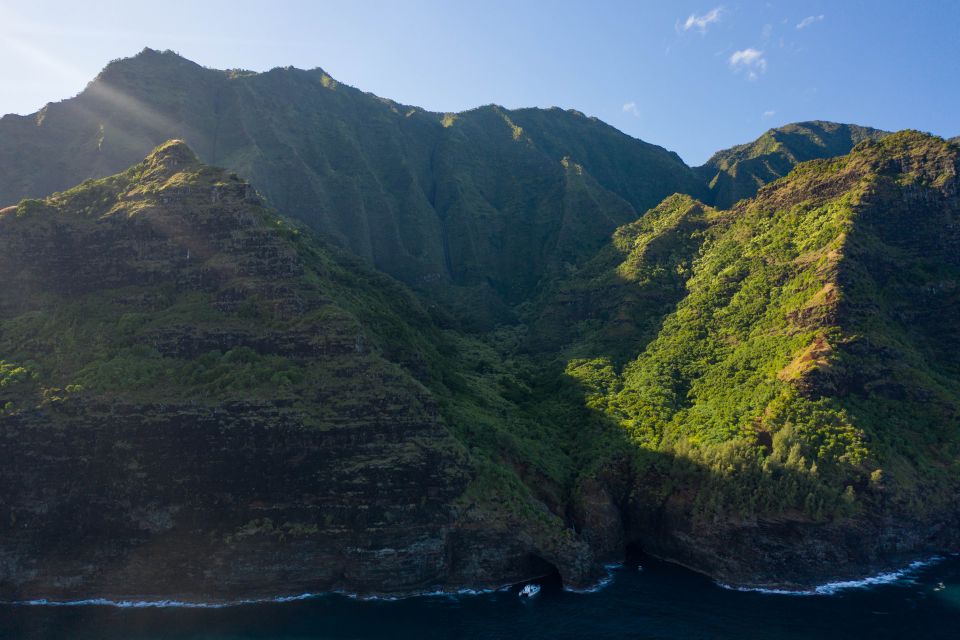 Kauai: Niihau and Na Pali Coast Full-Day Boat Tour - What to Bring/Expect