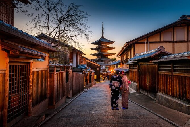 Kyoto 6hr Instagram Highlights Private Tour With Licensed Guide - Tour Overview