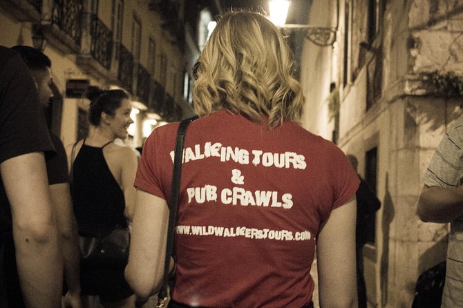 Lisbon Wild Pub Crawl - Included Experiences