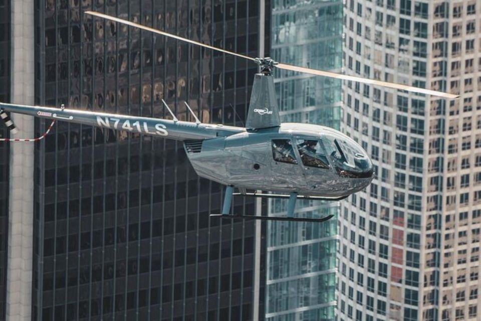 Los Angeles: 45-Minute Attractions Helicopter Tour - Exploring the City From Above