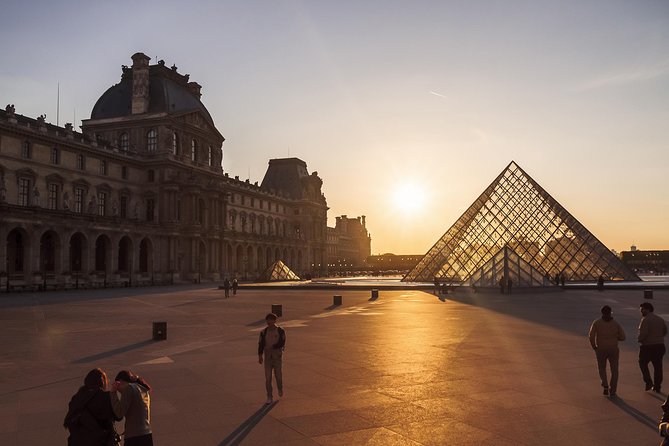 Louvre Museum Skip-The-Line Highlights Tour With Mona Lisa