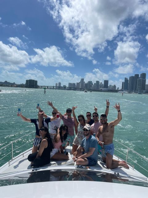 Miami Yacht Rental With Jetski, Paddleboards, Inflatables - Activity Details