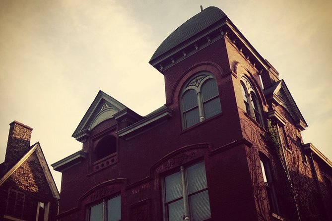 Old Louisville Ghost Tour as Recommended by The New York Times @ 4th and Ormsby - Tour Highlights