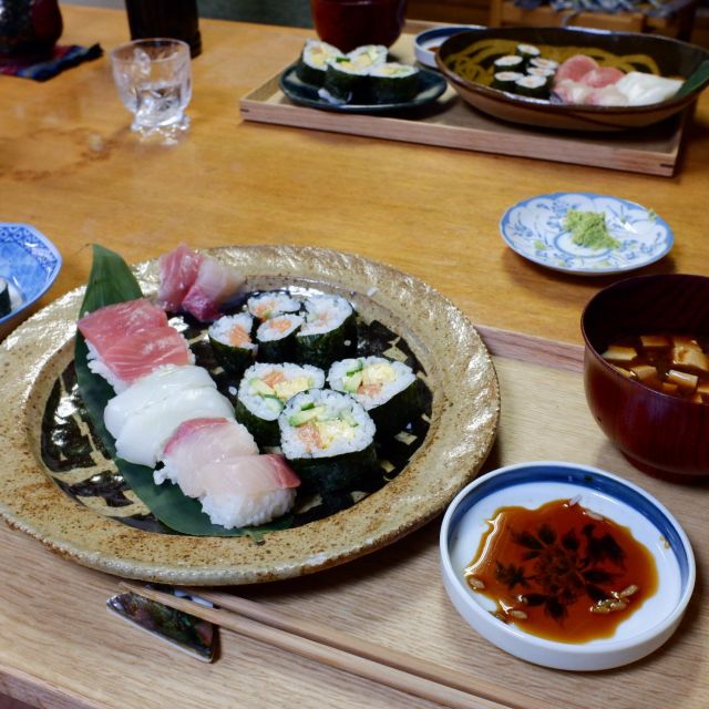 Osaka Sushi Miso Soup Adventure: a Journey of Exotic Flavors - Class Duration and Capacity