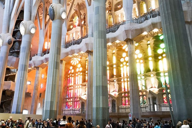 Sagrada Familia and Gaudi Private Tour With Skip the Line Tickets - Tour Highlights