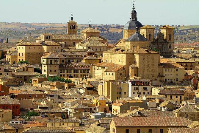 Segovia and Toledo Day Trip With Alcazar Ticket and Optional Cathedral - Meeting Point and Time