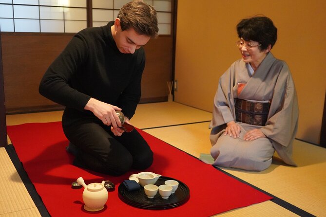 Sencha-do: The Japanese Tea Ceremony Workshop in Kyoto