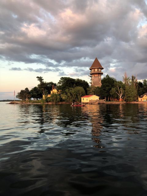Thousand Islands: Sunset Cruise on St. Lawrence River