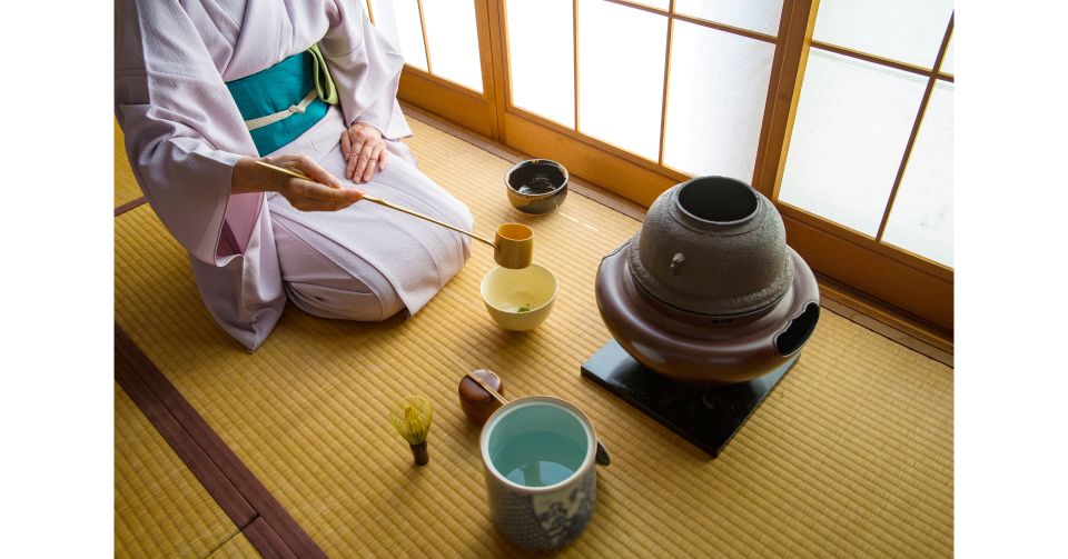 Tokyo: Matcha and Kimono Experience