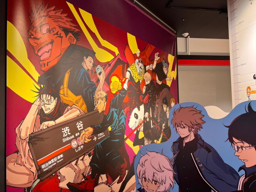 Tokyo Shibuya Anime Manga Gacha Gacha Pop Culture Experience - Immersion in Anime and Manga