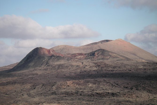 Volcanos of Lanzarote Hiking Tour - Overview of the Tour