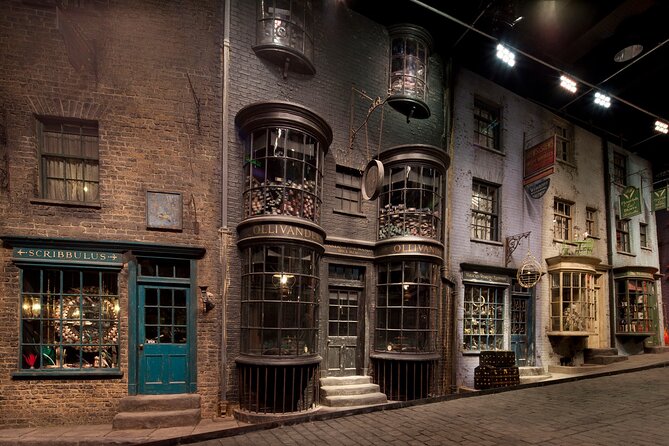 Warner Bros. Studio Tour London - The Making of Harry Potter and Oxford Day Trip - Transportation Details