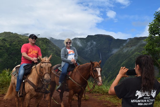 West Maui Mountain Waterfall and Ocean Tour via Horseback