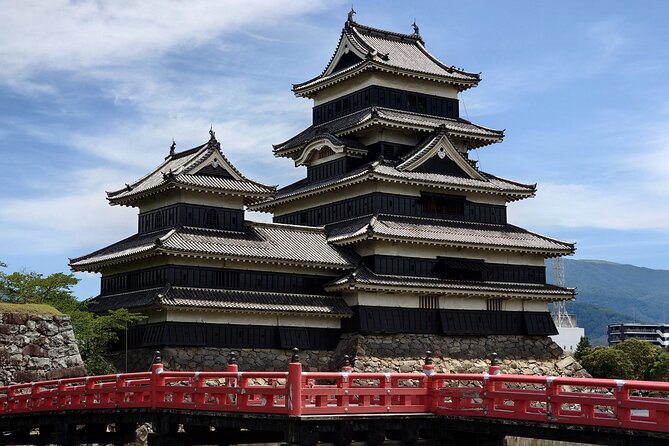 1 Day Tour From Nagano to Matsumoto Castle and Narai-Juku - Exploring Narai-juku