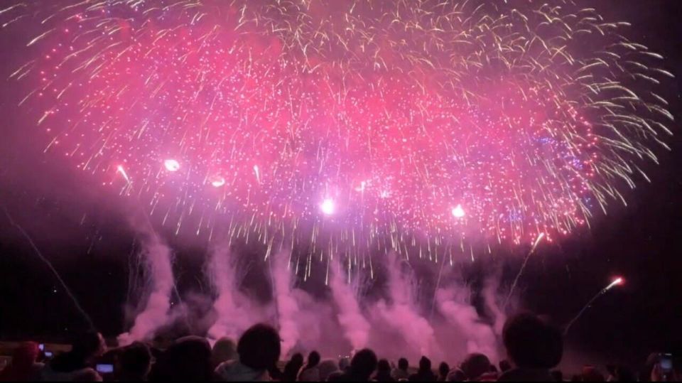 Akita: Omagari Fireworks Festival-Spring- Seat Ticket & Guide - Ticket and Group Details