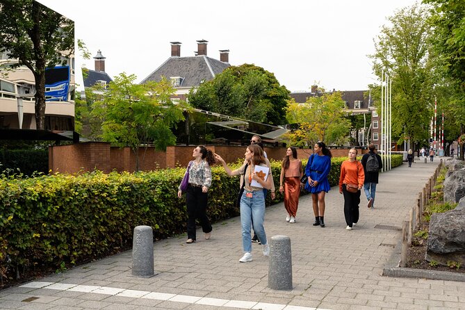 Anne Frank and Jewish Quarter Amsterdam Private Walking Tour - Visiting the Anne Frank House