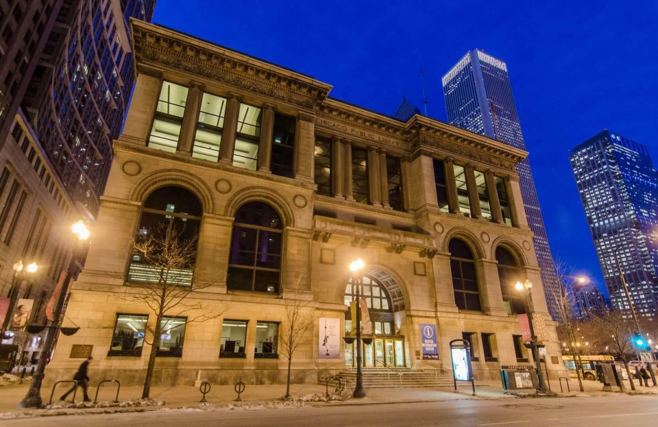 Chicago Downtown Highlights Private Walking Tour - Architectural Gems of Chicago