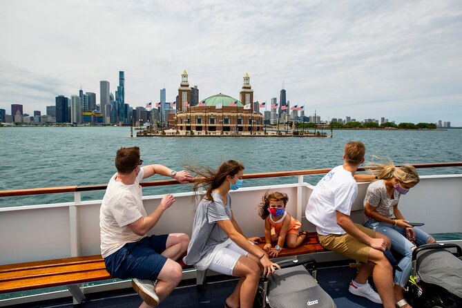 Chicago Lake and River Architecture Tour - Tour Details