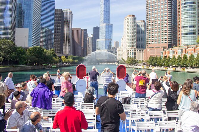 Chicago River 90-Minute History and Architecture Tour - Tour Highlights