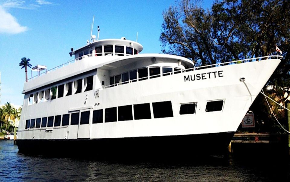 Fort Lauderdale: Musette Yacht New Years Eve Party Cruise - Inclusions