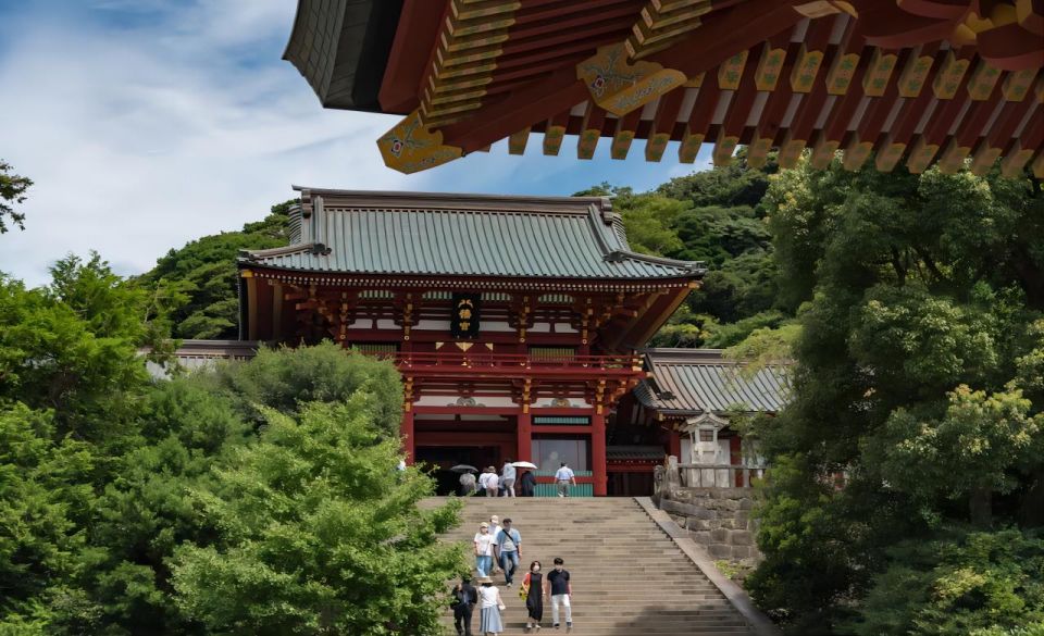 From Tokyo: 10-hour Private Custom Tour to Kamakura - Highlights of Kamakura