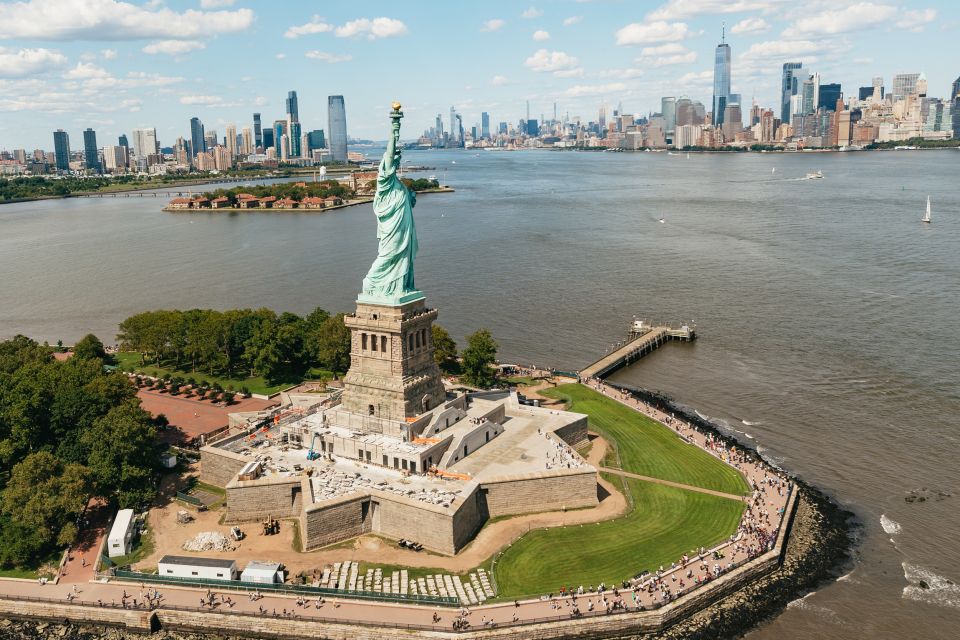 From Westchester: Private NYC Helicopter Tour for 2-6 People - Itinerary & Highlights