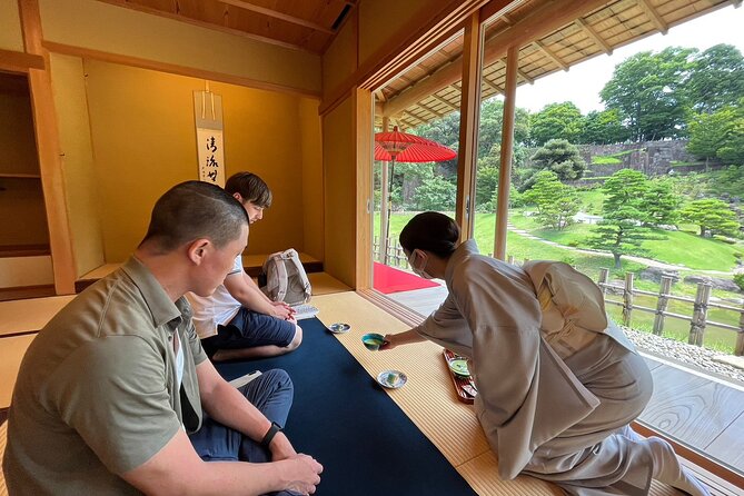 Full-Day Tour From Kanazawa: Samurai, Matcha, Gardens and Geisha - Exploring Kenrokuen Garden