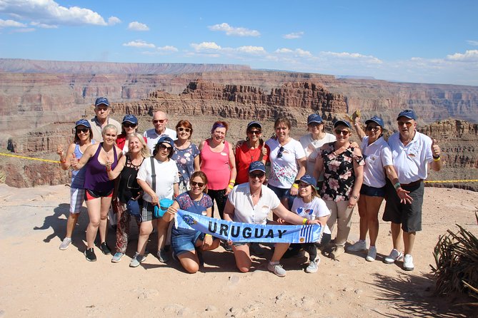 Grand Canyon Tour In Spanish Skywalk and Lunch Included - Booking Details