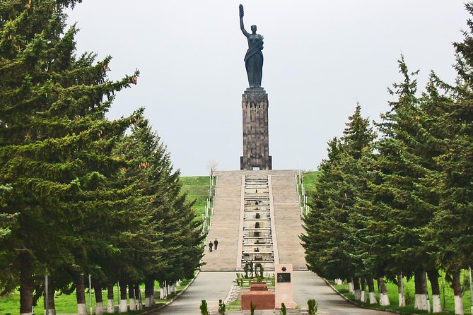 Group Tour: Gyumri (Urban Life Museum, Black Fortress, Old Town), Harichavank - Meeting and Pickup