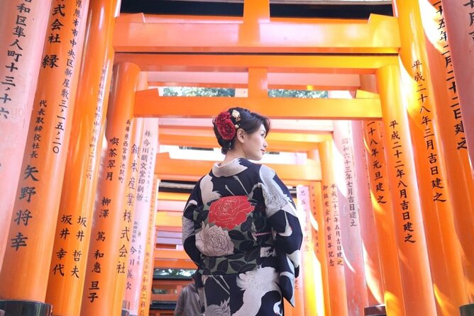 Kyoto: Traditional Kimono Rental Experience at WARGO - Details of the Rental Package