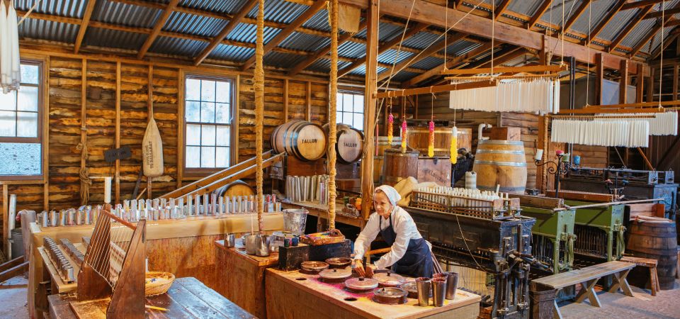 Melbourne: Sovereign Hill Gold Mining Day Tour - Highlights