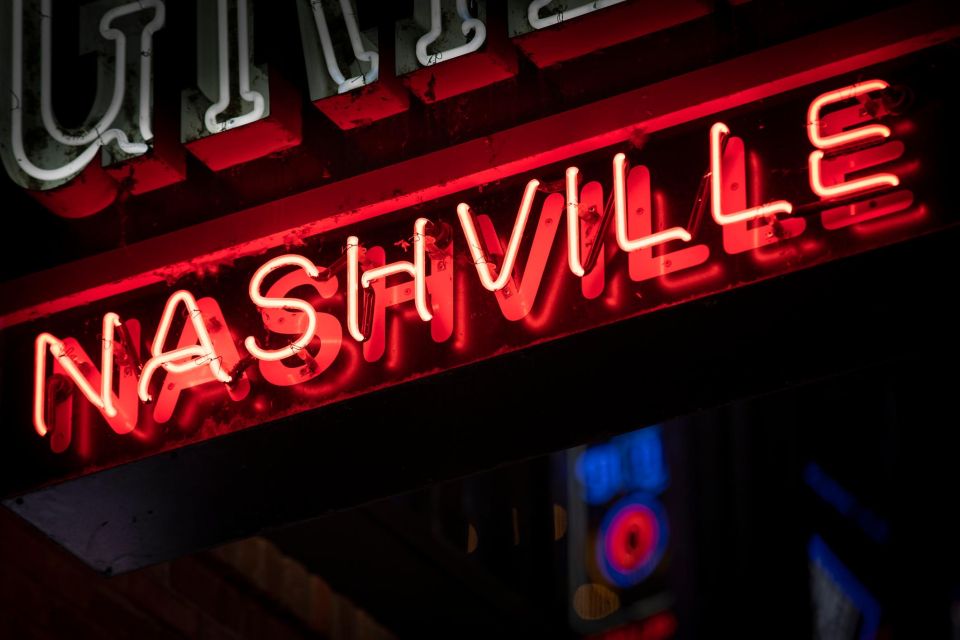 Nashville Night Whispers: Ghostly Tales and Historic Trails - Haunting Rumors at the Capitol