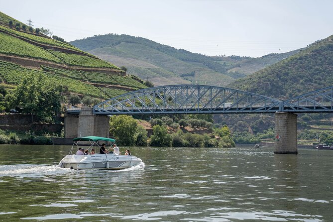 Premium Small Group Douro Valley Wine Tour With Lunch and Cruise - Tour Inclusions