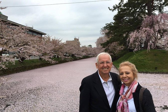 Private Cherry Blossom Tour in Hirosaki With a Local Guide - Capturing Cherry Blossom Photos
