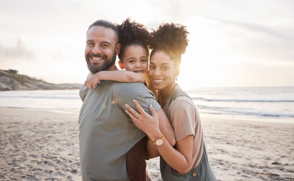 Professional Photoshoot for Families at Burleigh Beach - Experience Highlights