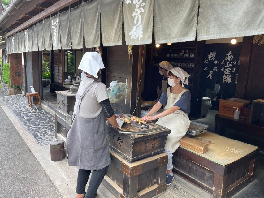 Serene Zen Gardens and the Oldest Sweets in Kyoto - Exploring Daitoku-ji Temple