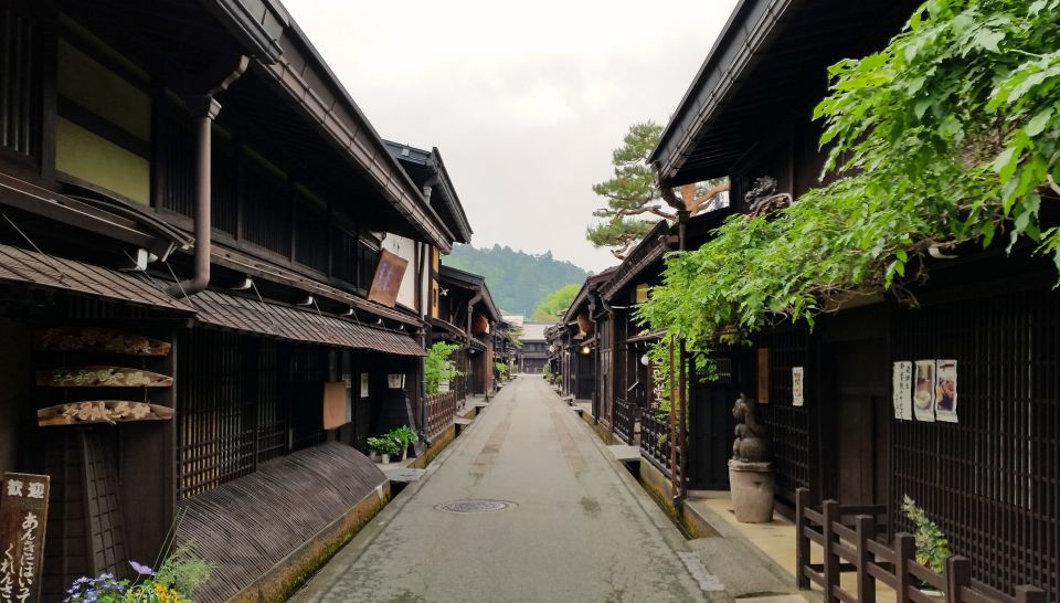 Shirakawa-go, Gokayama & Takayama Private Tour From Kanazawa - Tranquil Landscapes of Gokayama